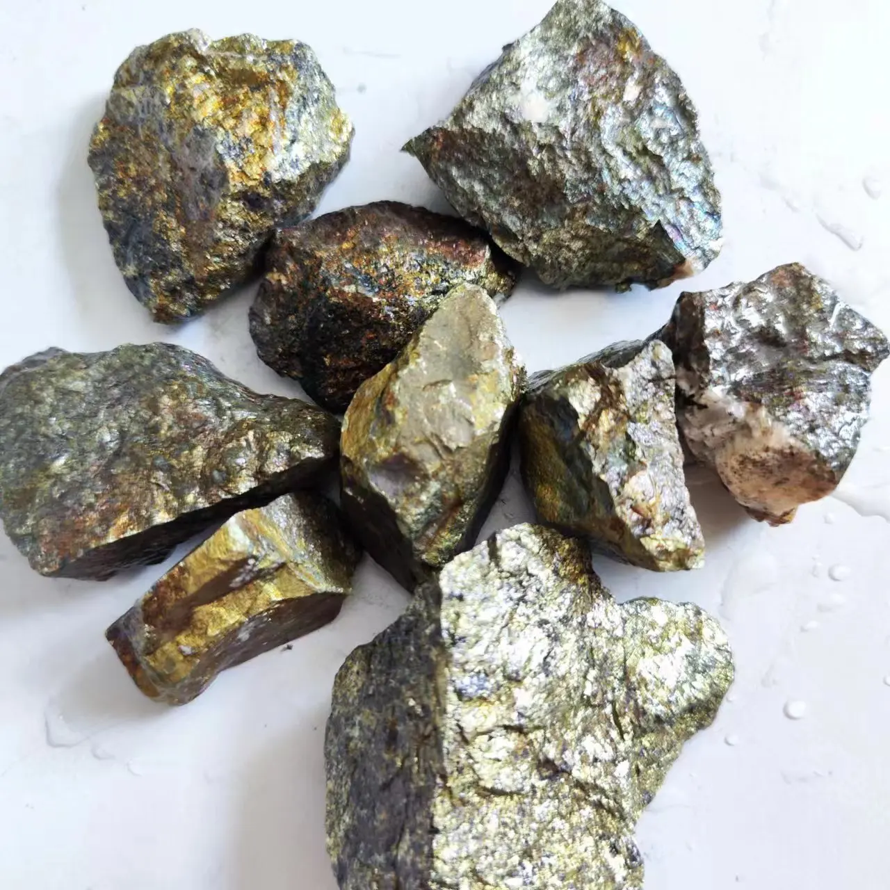 Natural Containing Gold Silver and Copper Ore CuFeS2 Chalcopyrite Mineral Crystal Ore Stone Teaching Specimens Experimental