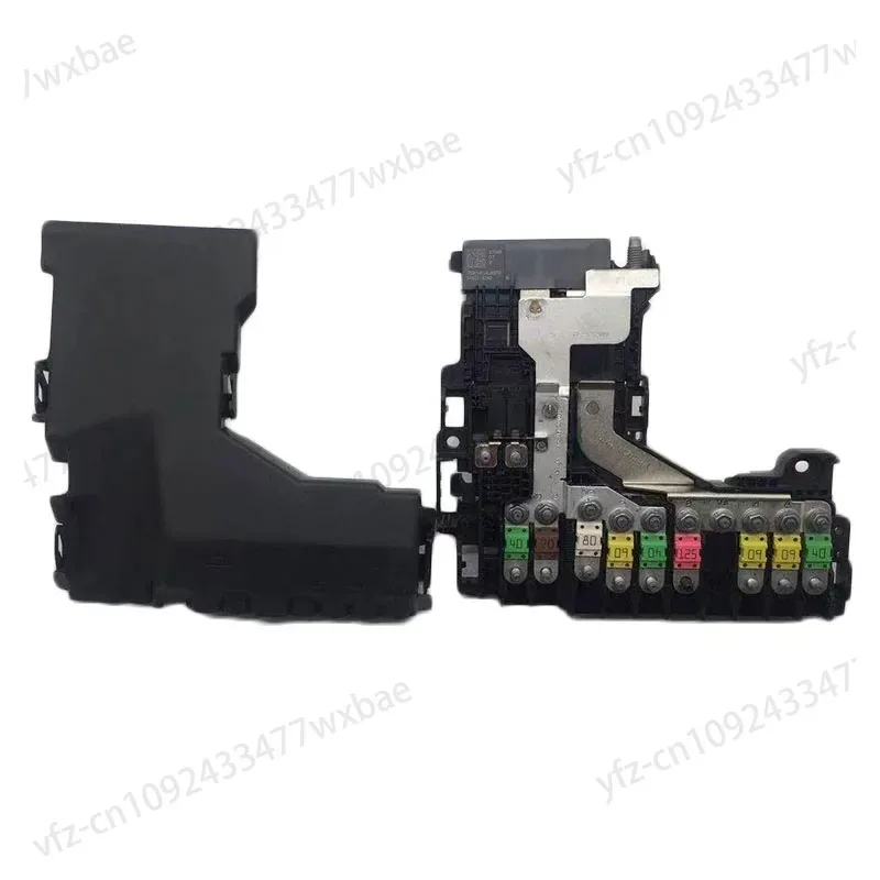 

Suitable for Peugeot 508 Fuse box protection unit battery manager 6500JE 6588A1 9811475080 Citroen C4L C4 Lounge DS4 4S 5LS 6