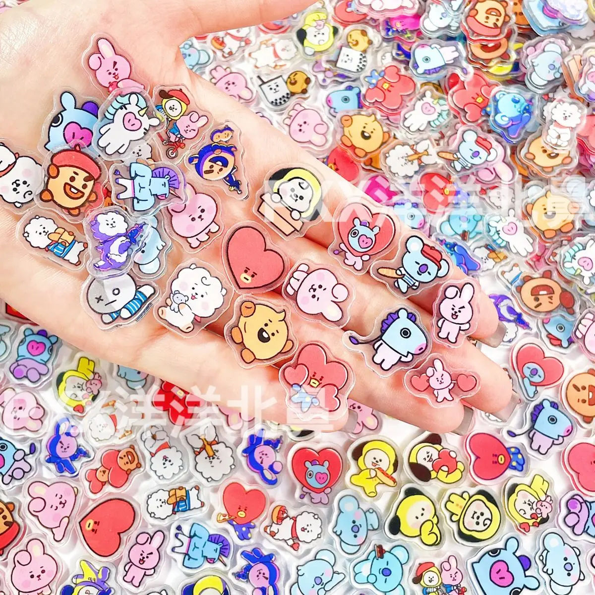 100 Stück BT21 BTS Einlagige 1cm/2cm/4cm Acrylstücke, Zubehör für DIY-Bastelmaterialien, Shake-Zubehör – Detail 2