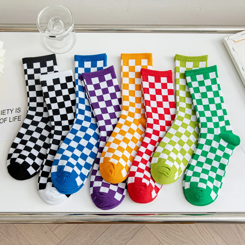 

Korea Harajuku Trend Women Checkerboard Socks Geometric Checkered Socks Men Hip Hop Cotton Unisex Streetwear Novelty Socks