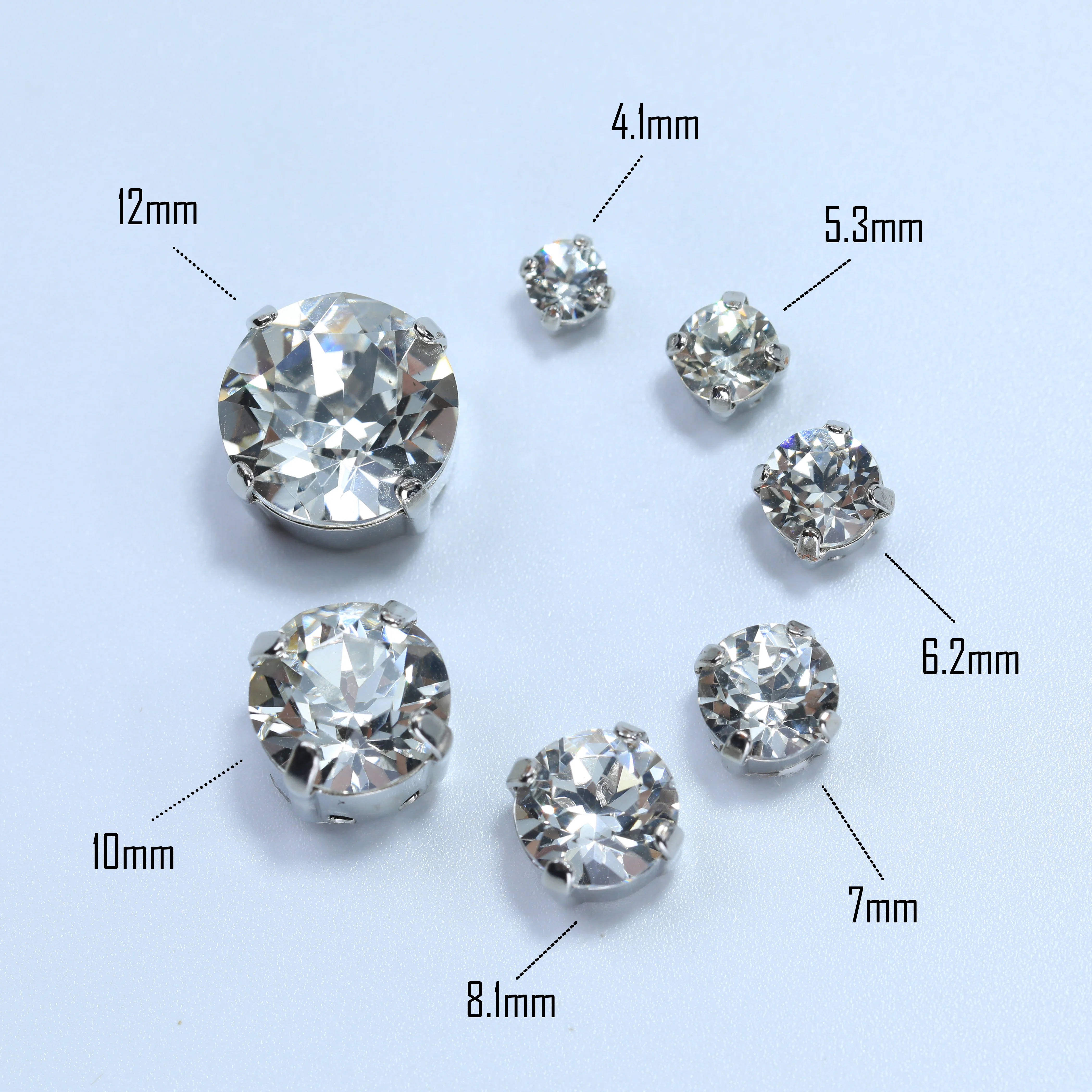 XIRIUS Chaton Aufnähbare Krallenfassung Strasssteine K9 Glas Strass mit Folienboden Hochglänzender Kunststoffkristall für Hochzeitskleider – Detail 1