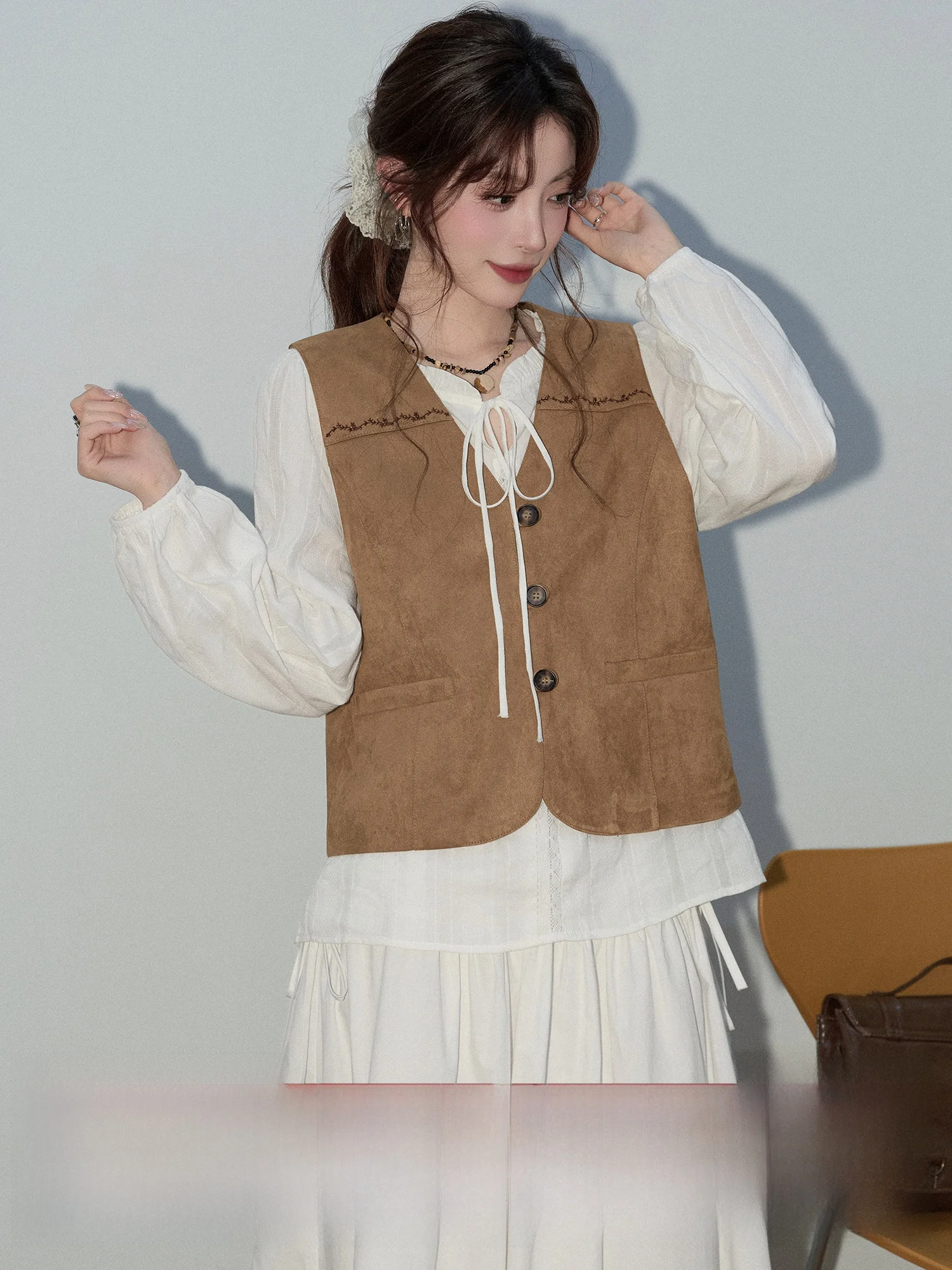 

Retro Suede Vest Women's Early Spring New Sle Svel Outerwear Layering Ele Top Briti Countryside Sle