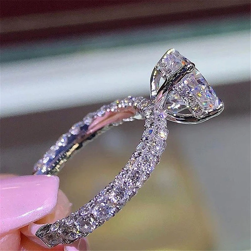 Exquisite Fashion Silver Color Engagement Rings for Women Trendy White Zircon Crystal Ring Anniversary Bridal Wedding Jewelry
