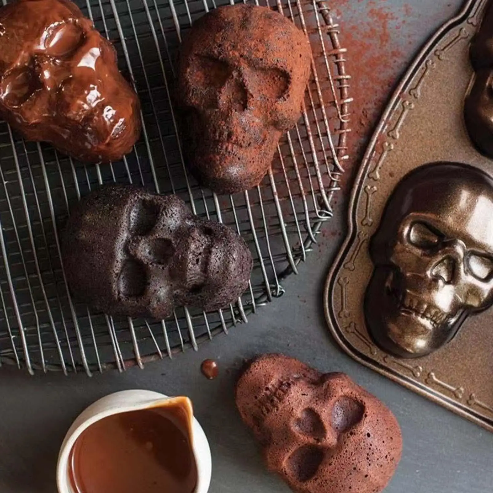 3D Skull Molds Halloween Skull Baking Mold High Temperature Baking Resistant Food Grade Biscuits Cake Mold Gold Skull Mold