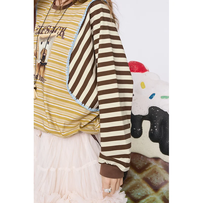ELFSACK 2025 Autumn New Arrival Steatwear Loose Graphic Checkered Patchwork Sweatshirt For Woman
