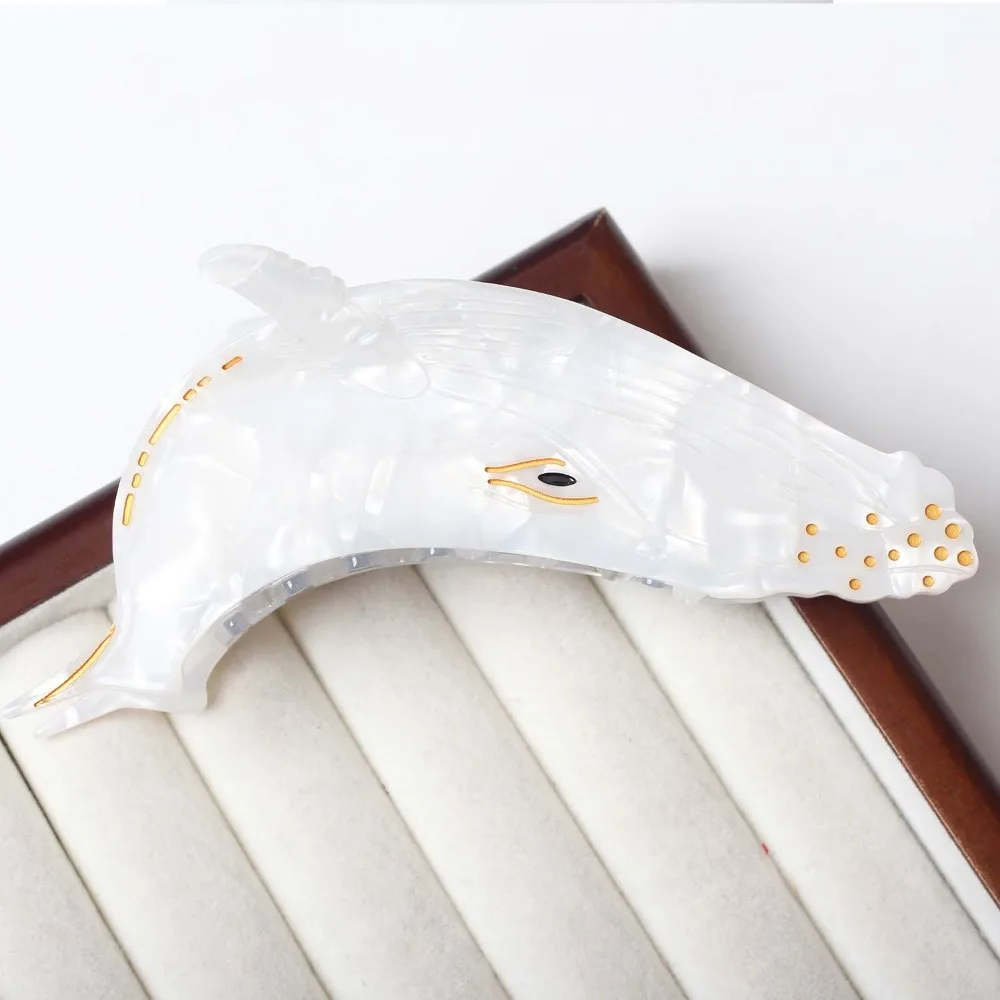 

School Sweet Acetate Fish Hair Claw Noctilucent Acetic Acid Sperm Whale Shark Clip Ocean Series Egg Animal Hair Clip Friends