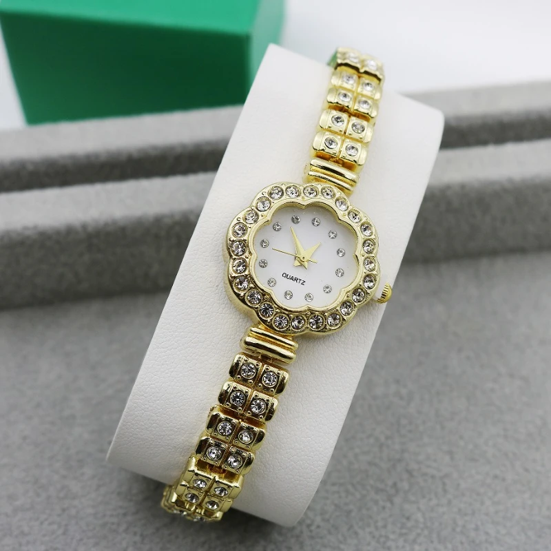 

【24K Gold Glam】Элегантные женские часы с мерцающим цифровым циферблатом и ремешком-браслетом, универсальные деловые часы для вечеринки/дня рождения/вечера