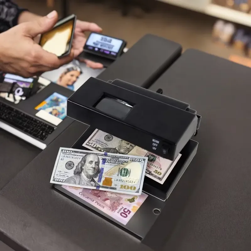 Professional UV Magneto-Optical Counterfeit Detector DC-2138 for Indonesian Rupee IDR Wholesale Banknote Checker B2B