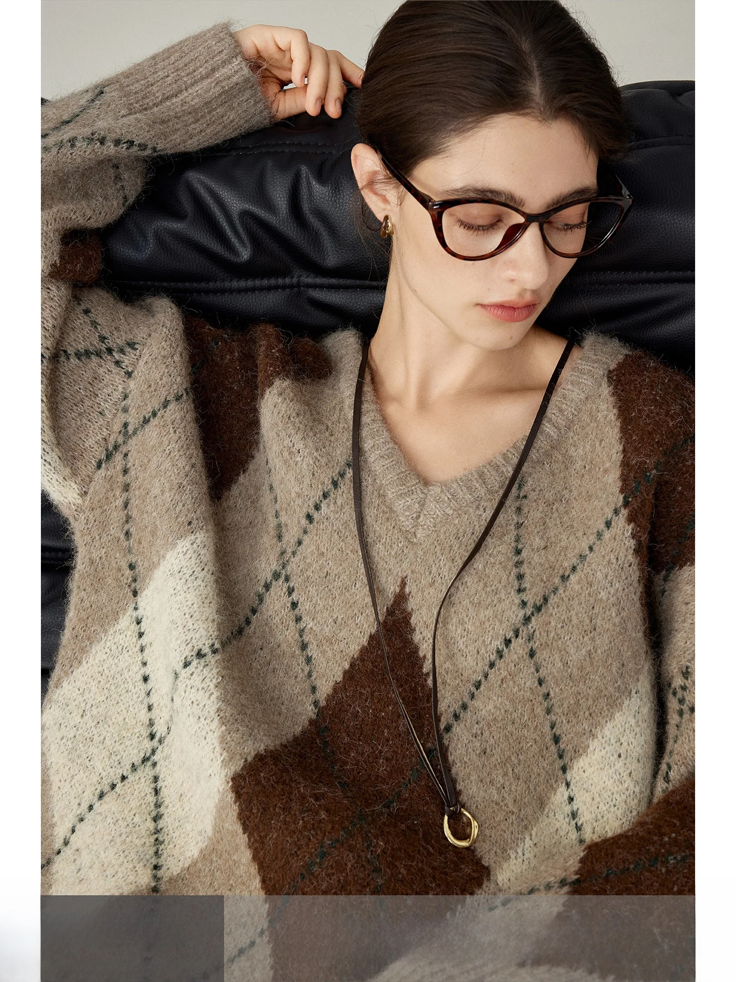 

Aoke Home Faion Island id Wool Blend Knitwear Women's Winter Vintage Overhead V-ne Sweater Retro Sle Girls' Clothes