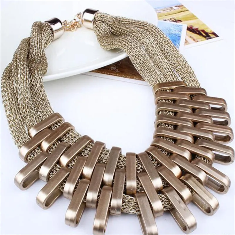 African Women Necklace Dubai Europe American Mesh Necklace Gothic Fashion Necklace Trend Metal Texture Geometric