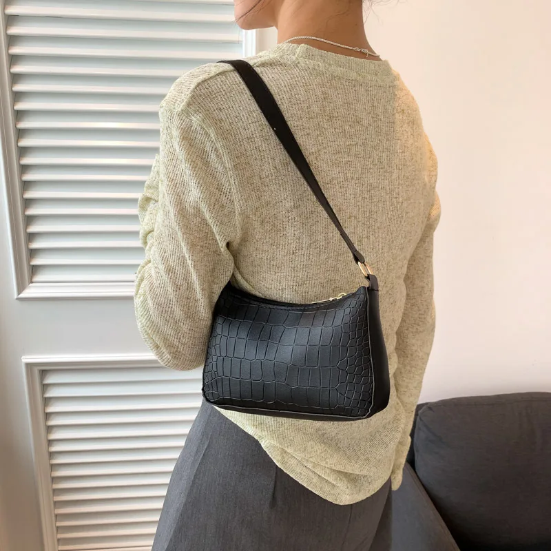 Bolso cruzado informal para mujer, pequeña con estampado de cocodrilo bandolera, cuadrada, versátil, ligera, con cadena