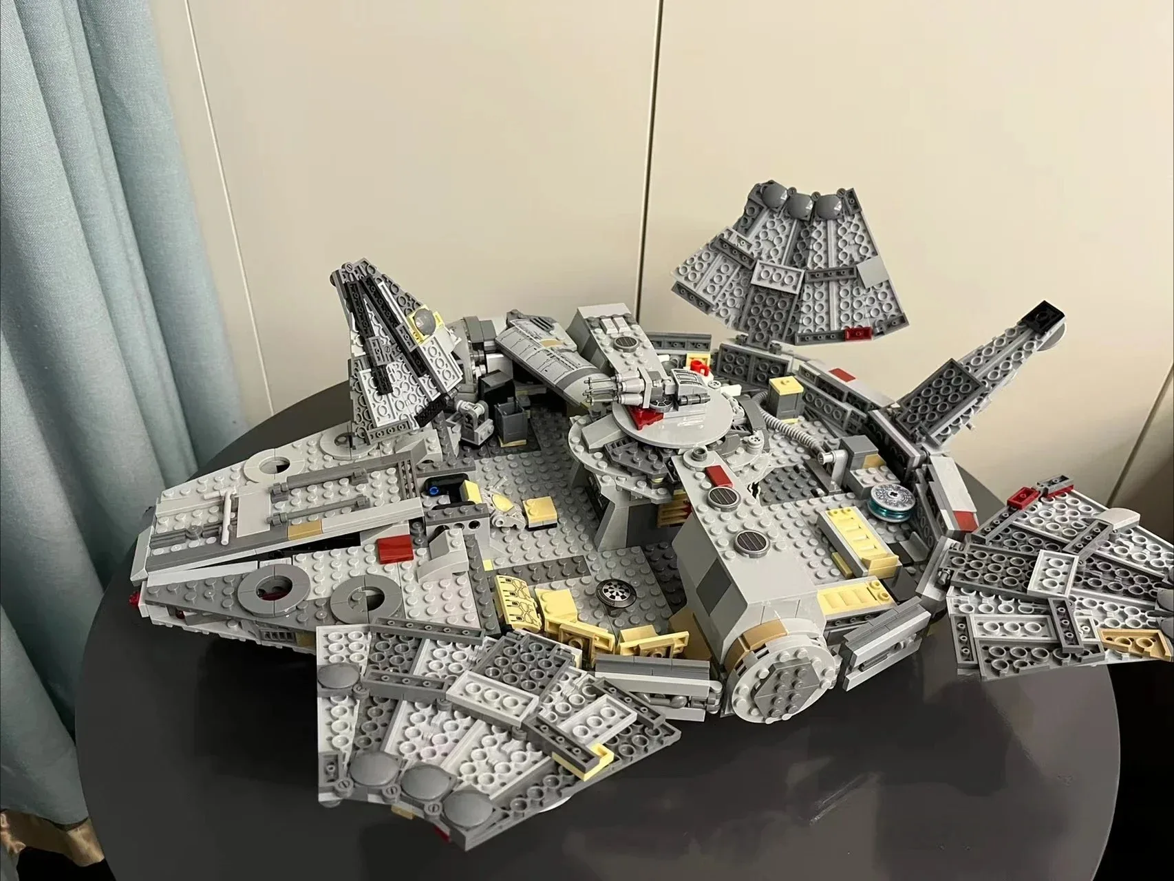 Falcon Compatible 75257 Millennium Spaceship Bricks Building Block Toys for Boys Gift for Kids Model Kits for Adults Constructor