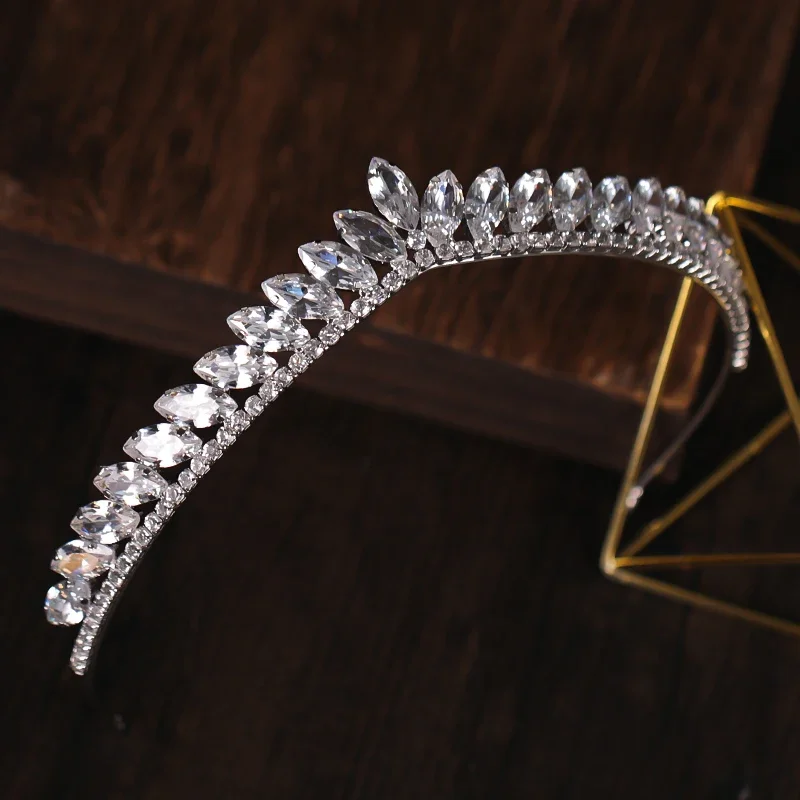 Exquisite Crystal Rhinestone Crown Wedding Accessories Tiara Head Jewelry For Bride Princess Hairband Queen Diadem Silver Color