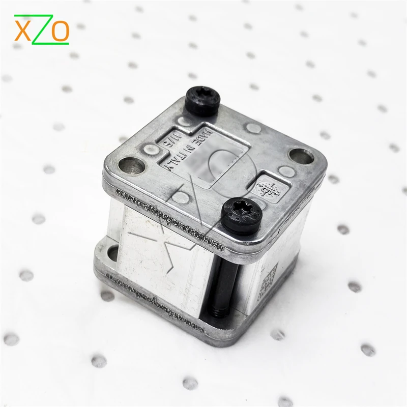 

Original 0AM DQ200 0AM325579D DSG 7-Speed Automatic Transmission Valve Body Oil Pump 0 Fit for VW Audi Passat- Skoda Seat