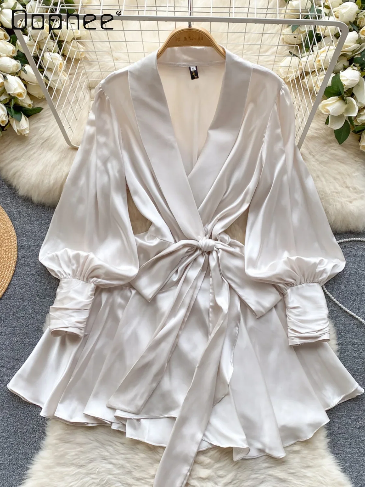 

Sexy Satin Pleated Dress Women 2024 Spring Summer New Puff Long Sleeves V Neck Lace Up Short Dress Elegant Solid Party Evening