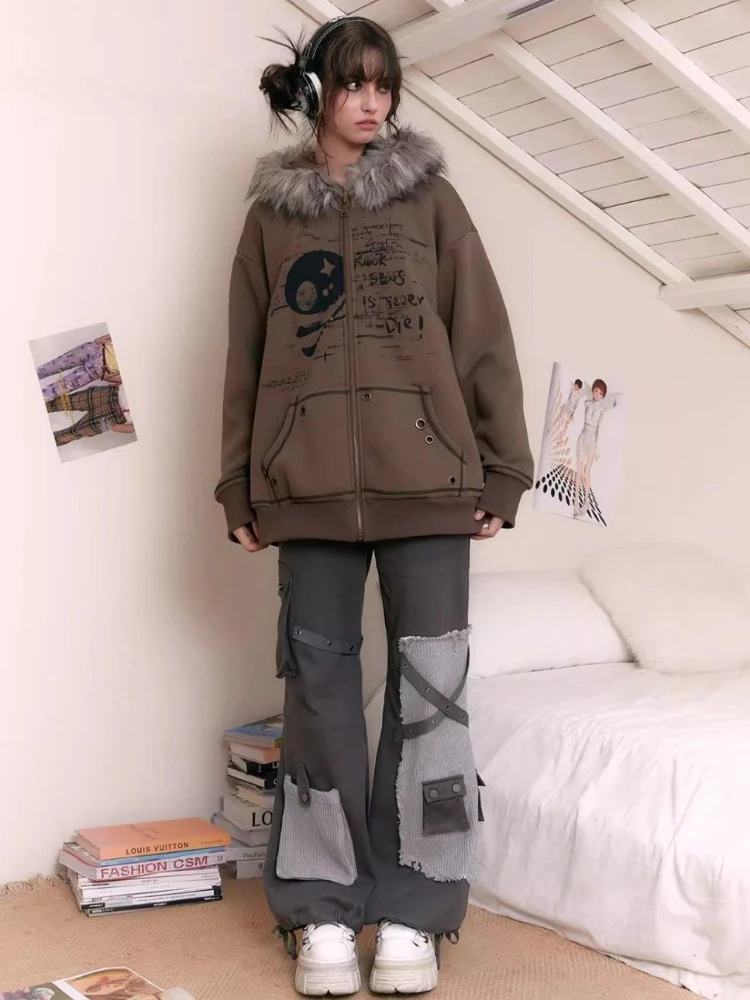 خمر الأمريكية Y2K هوديي المرأة الخريف الشتاء الفراء طوق معطف مقنع زمم طباعة الدافئة الشارع الشهير ثقافة فرعية تصميم سترة جديدة