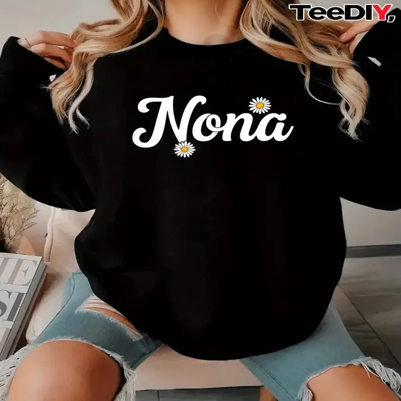 

Winter Fall Women Plus Size Sweatshirt Clothes Vibrant Red White Daisy Script Art Geometric Pattern Long Sleeve Round Neck