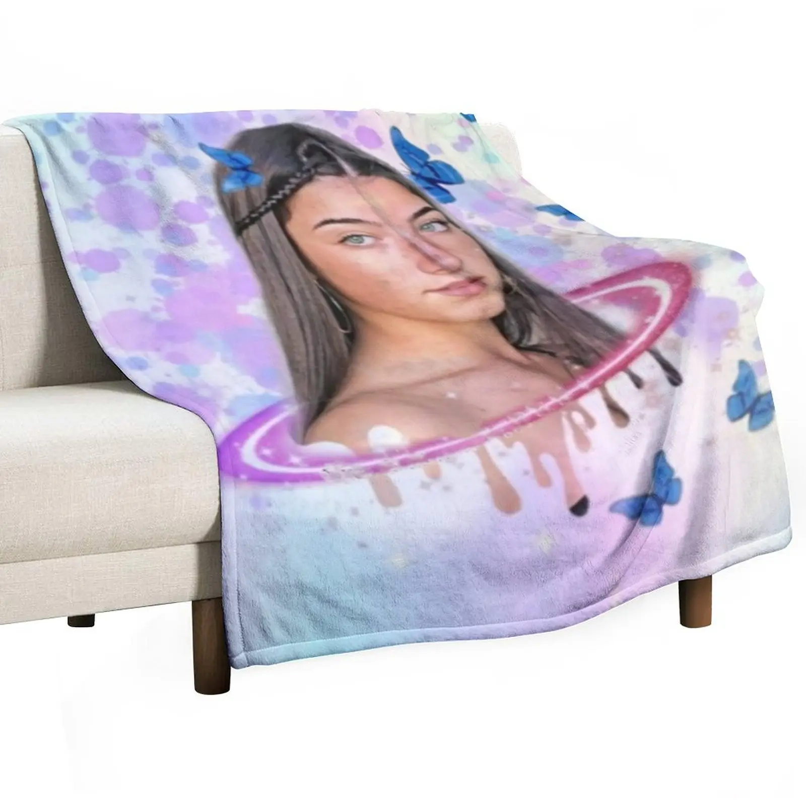 

charlie damelio Throw Blanket For Baby warm winter Flannel Fabric blankets ands Blankets