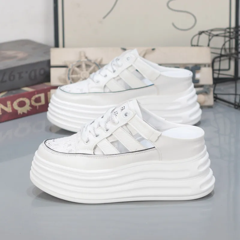 

Новые летние женские белые туфли на скрытой танкетке 8 см, с толстой подошвой, дышащие, без застежек, мюли-сандалии, уличные повседневные полутапочки-кроссовки