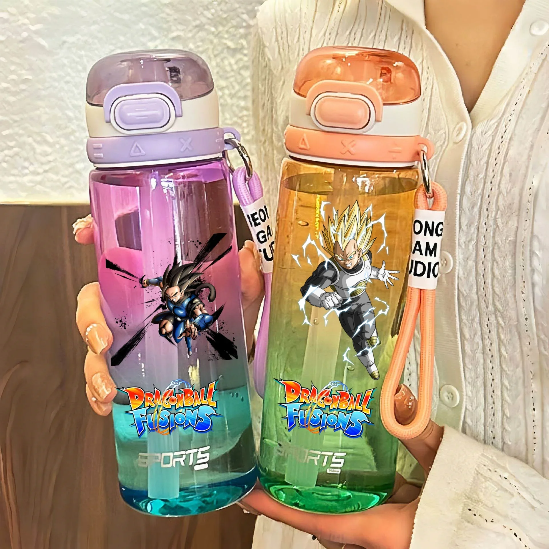 

New 750ML Dragon Ball Water Bottle Anime Portable Vegeta Sun Wukong Color Gradient Children Sports Large Capacity Water Bottle