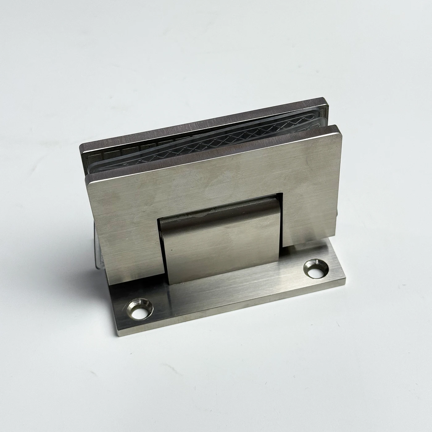 Modern Bathroom Clamp Hydraulic Soft Closing Wall Mount Shower Hinge Angle Speed Adjustable for Frameless Shower Enclosure