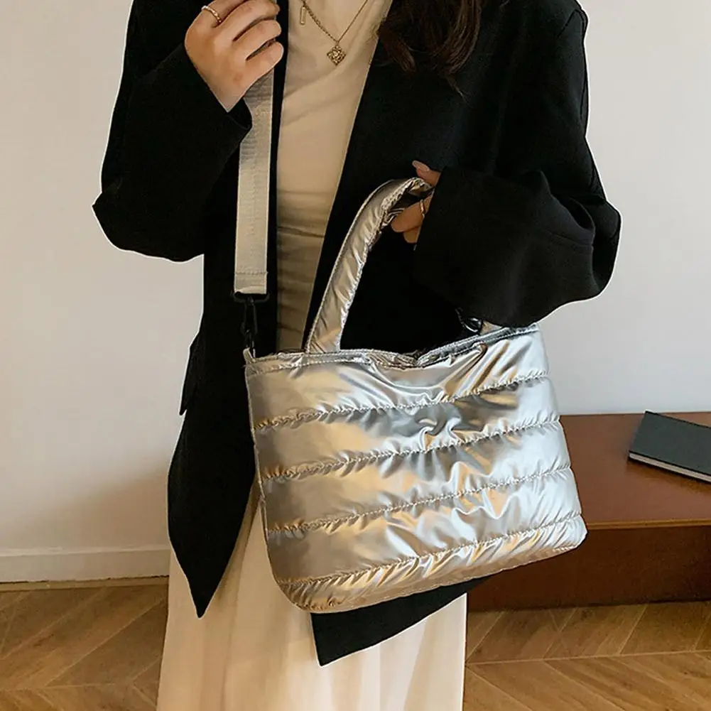 Damenhandtaschen, leichte Puffy-Handtasche mit großem Fassungsvermögen, gesteppte Schultertasche mit verstellbarem Riemen, Puffer-Tragetasche, Einkaufstasche – Detail 24