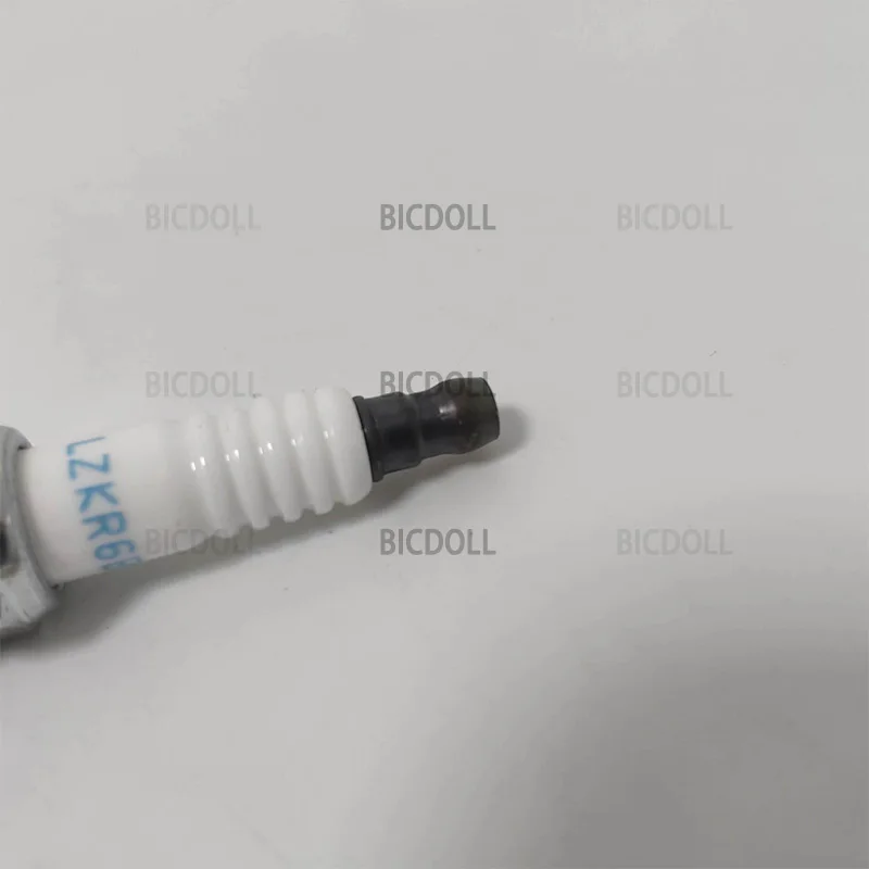 4/6 Pcs Spark Plug 94937 LZKR6B-E For Citroen C-ELYSEE C1 C3 C4 DS3 DS Peugeot 108 208 301 308 2008 Toyota AYGO