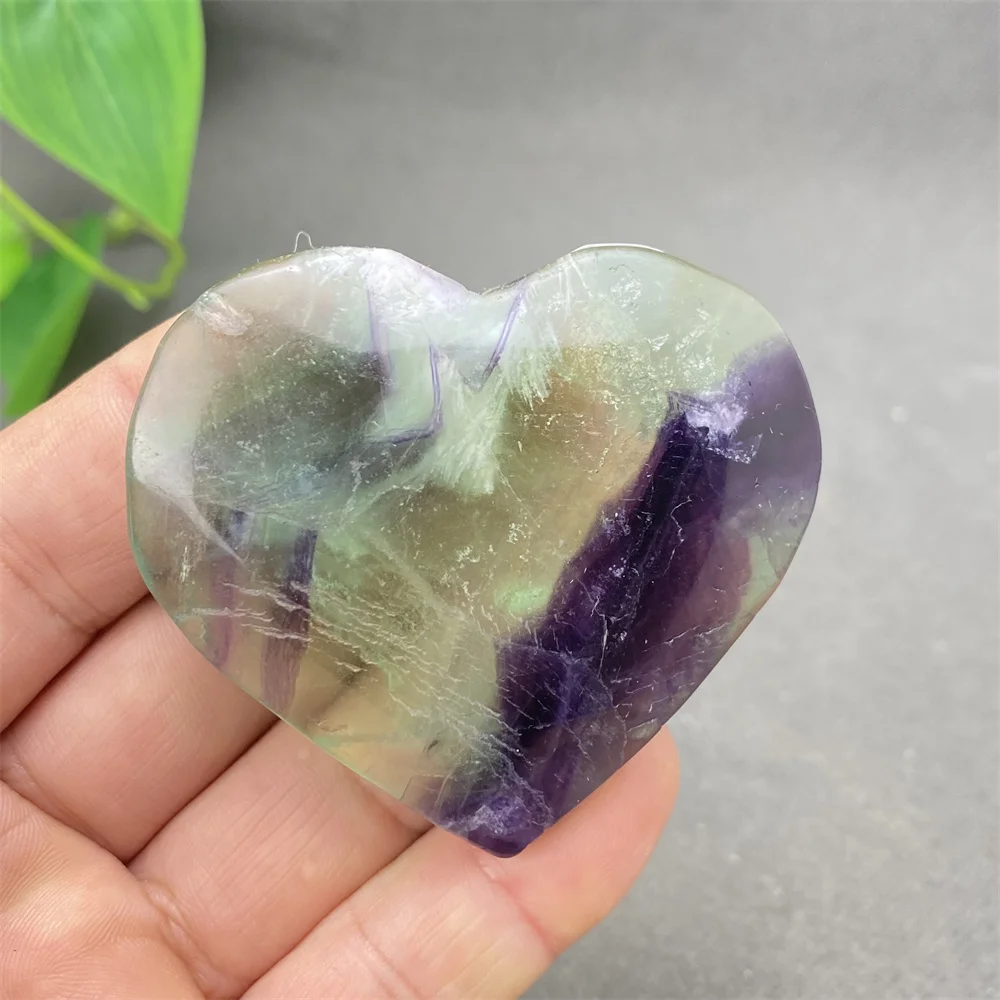 Natural Gem Feather Fluorite Crystal Heart Shape Hand Polished Love Holiday Gift Home Decoration Ornaments