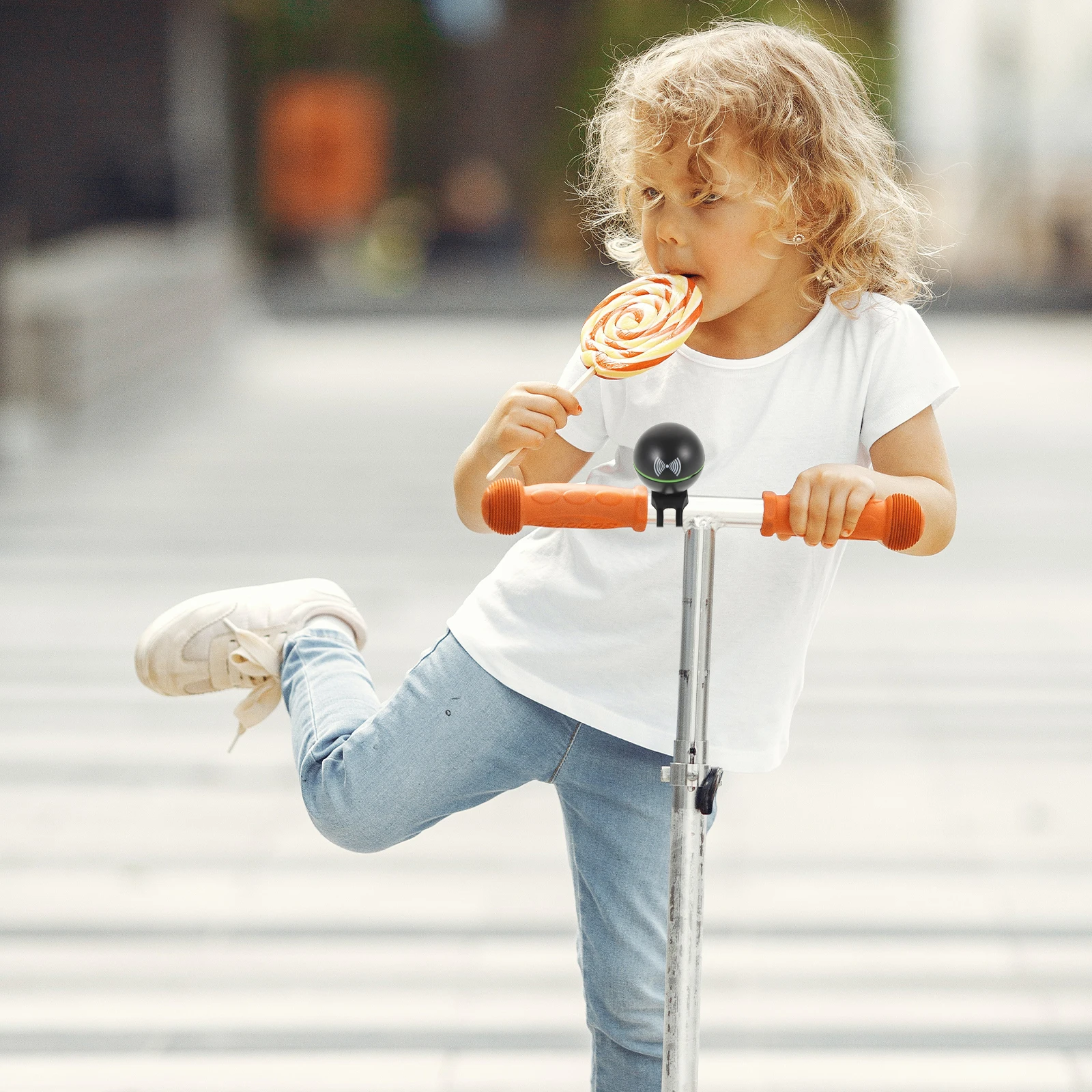 

1Pcs Bike Bell Bright Clear Voice Unique Spherical Shape Easy Install Durable Material Universal Bicycle Scooter Tricycle