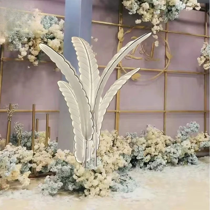 &c Creative New Wedding Props Luminous Banana Leaf Background Decoration Hotel Luminous Feather Lighting