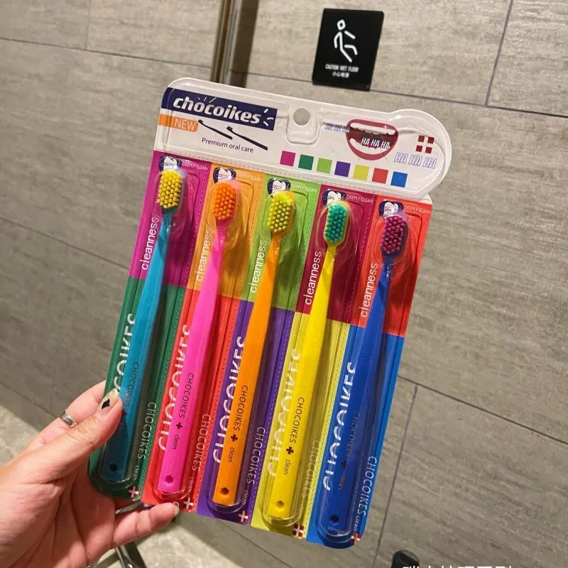 5 Colorful Candy Colored Soft Bristled Toothbrushes For Couples In Hotels And Homestays With Soft And Smooth Bristles
