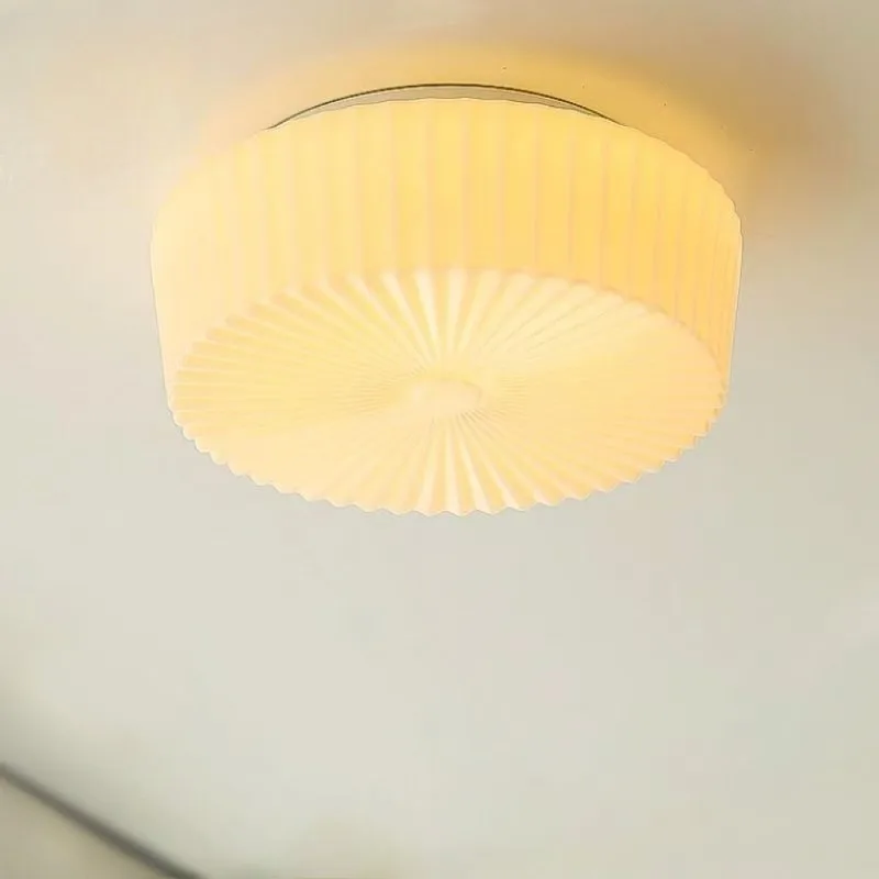 French Retro Cream Style Bedroom Ceiling Light Antique Style Nostalgic Study Dressing Room Milky White Artistic Glass Light LED