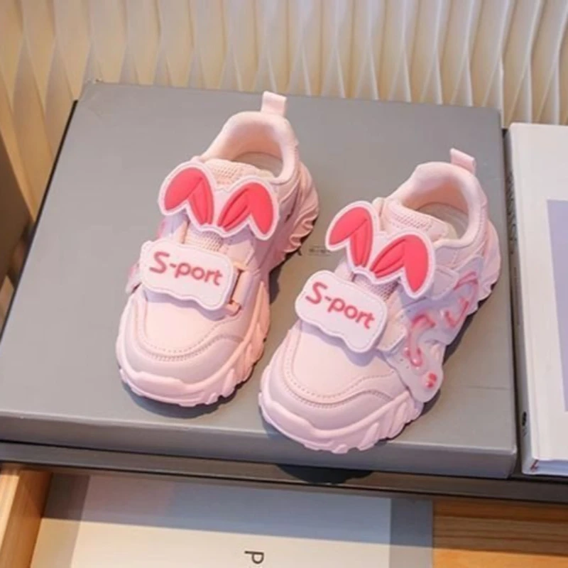 2026 Autumn New Girls Running Shoes Soft Sole Kids Dad Shoes Kids Sport Shoes Lightweight Breathable Anti Slip