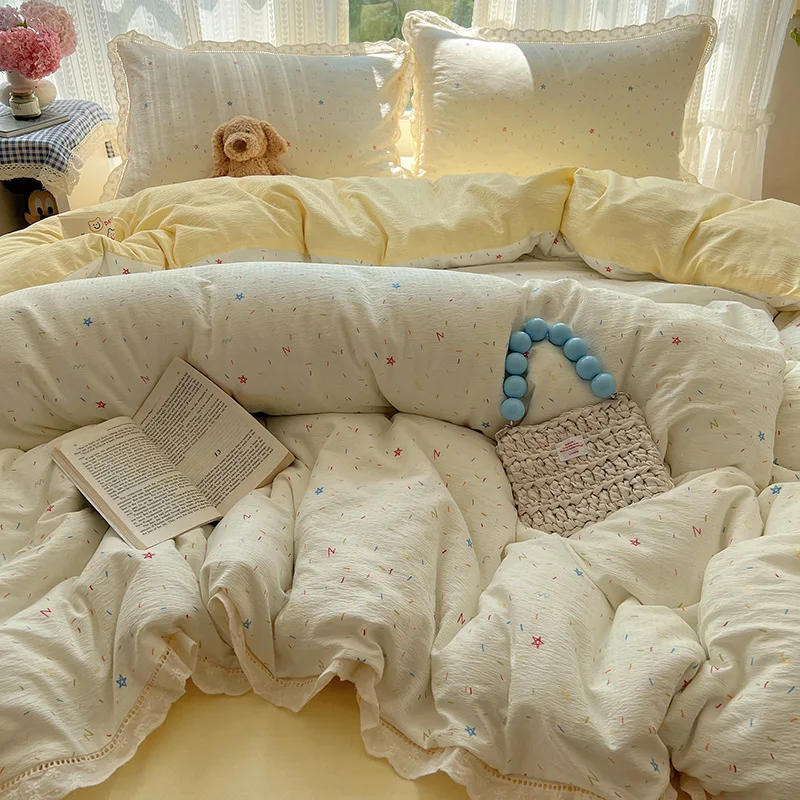 10 girls' small fresh three-piece sets, bed sheets, quilt covers, bedding, student dormitory household bedding, textile products
