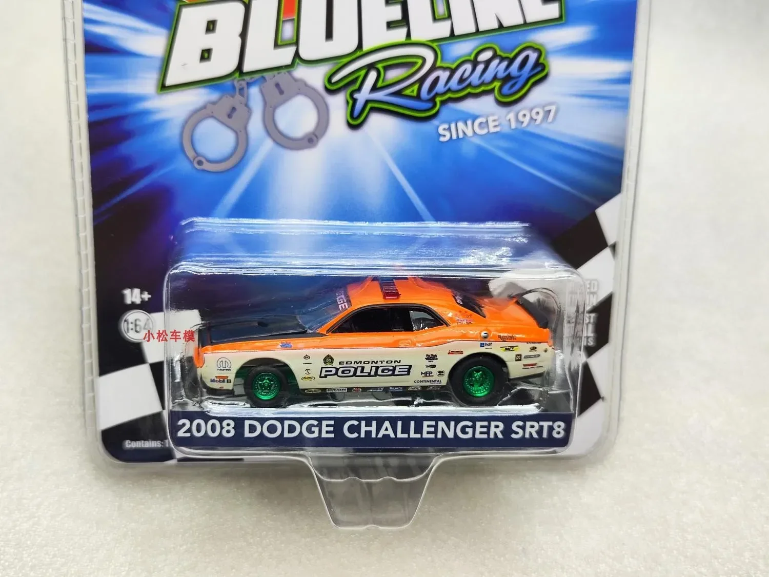 

1: 64 2008 Dodge Challenger R/T Blue Line Racing 25 Year Green Edition Коллекция моделей автомобилей из сплава, подарочные украшения