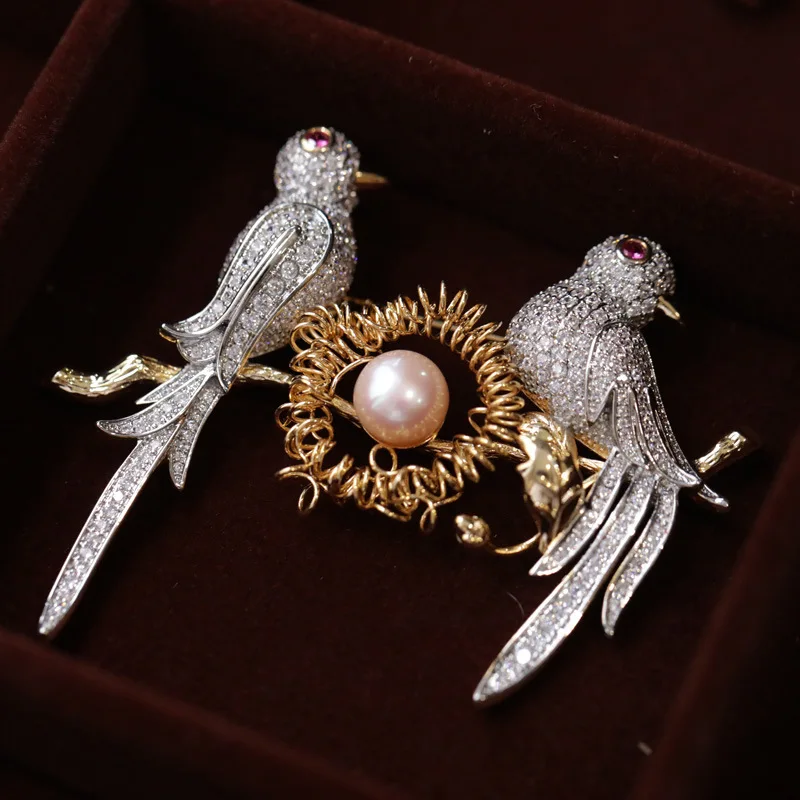 

Antique Exquisite Retro Atlantic Canary Birds Brooch, Luxury Natural Pearl Brooch Men's High-end Decoration Pin