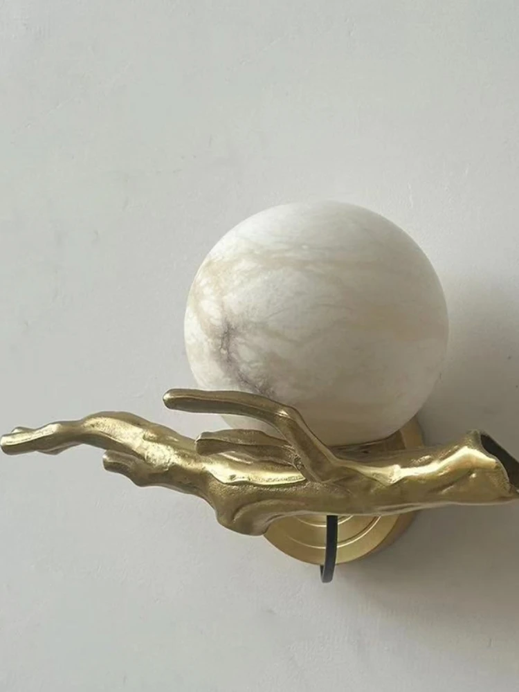 Modern Luxury Brass  Wall Lamp High-Quality Spanish Marble Elegant Sconce Light for Living Room Bedroom Corridor Decor