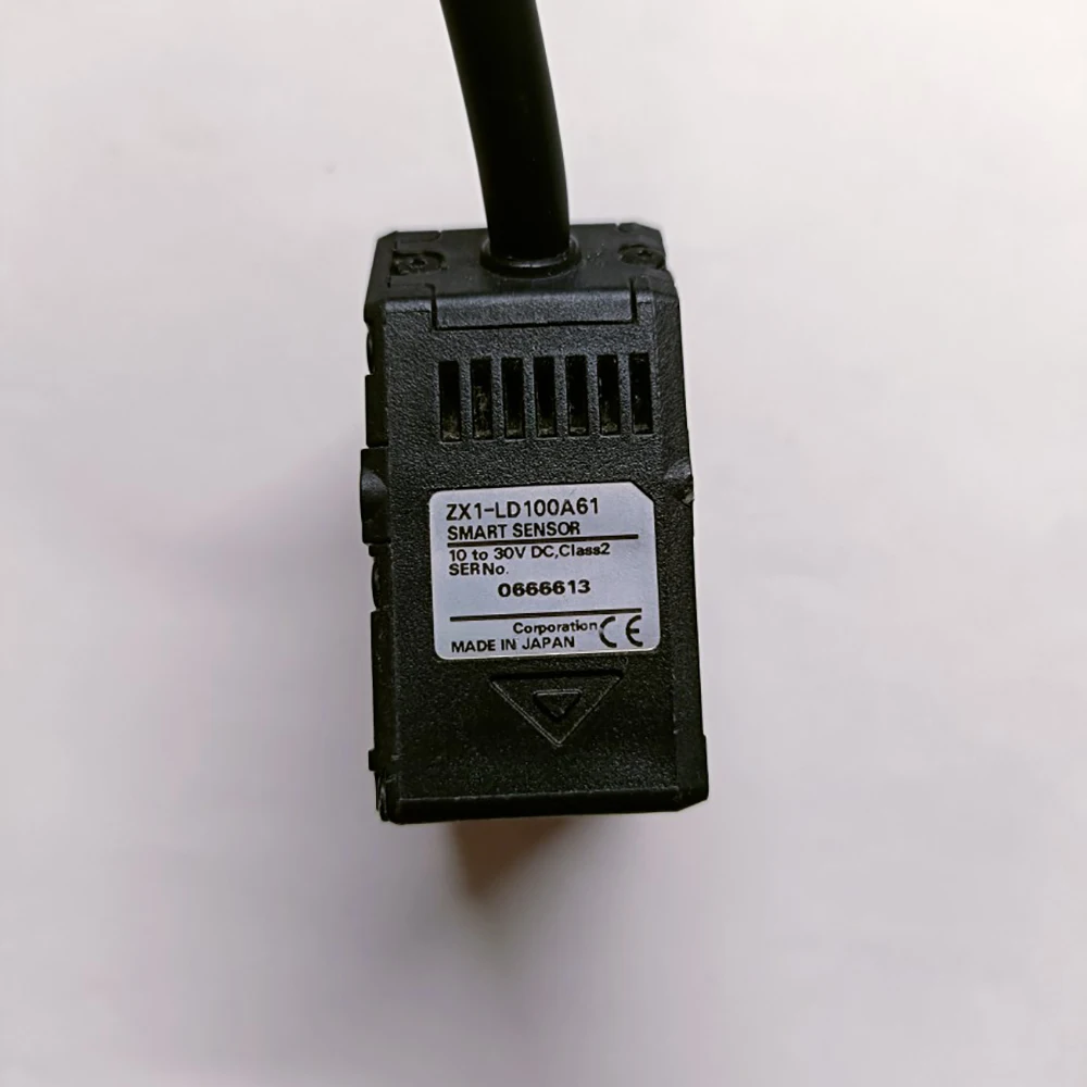 Sensor ZX1-LD100A61 pintar
