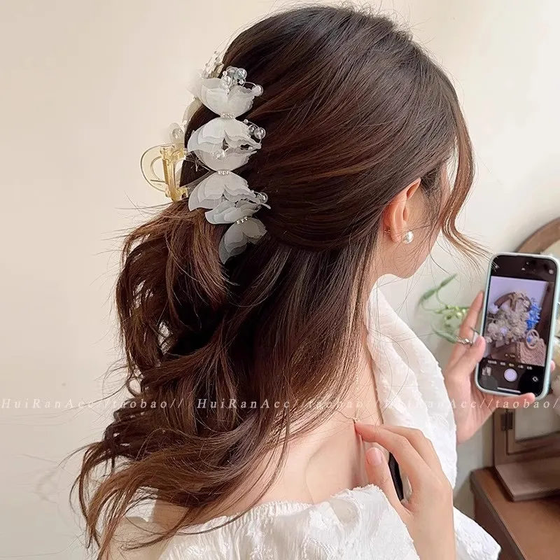 Neuer Stil Schmetterlings-Perlen-Haarspange für Frauen und Mädchen, süße Haarschmuck-Haarspange, Haarklammer, modische Haaraccessoires. – Detail 5