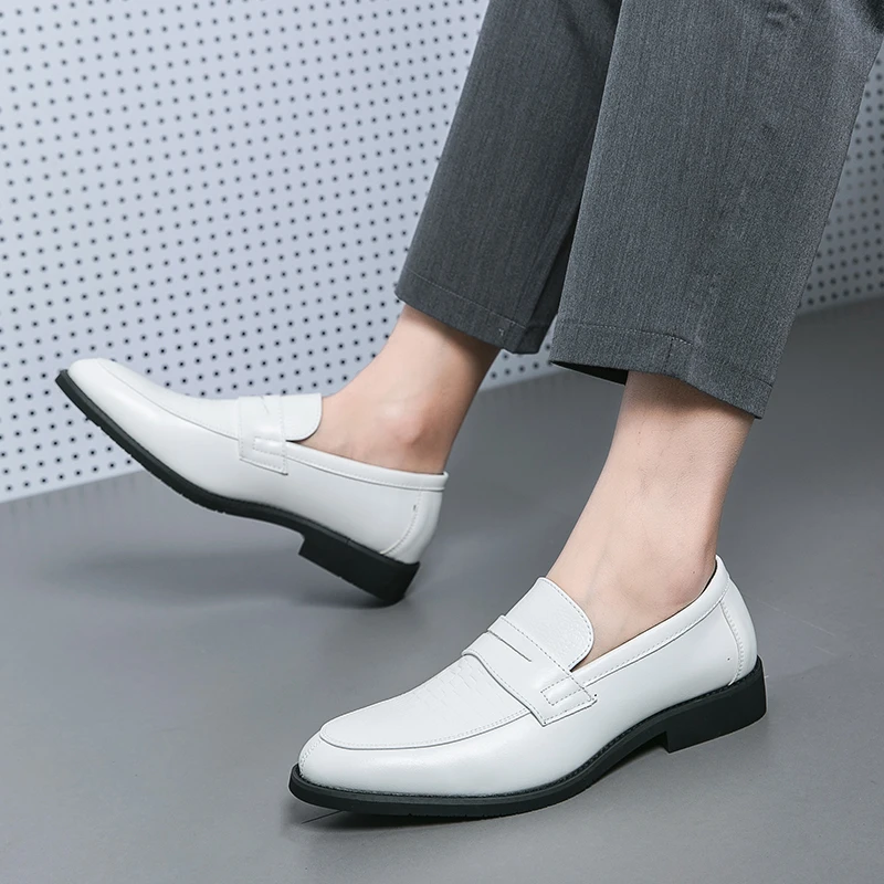 

Модные мужские повседневные лоферы на мягкой подошве, обувь для вождения, качественные мокасины, мужские дышащие кожаные туфли без шнуровки для деловых свиданий