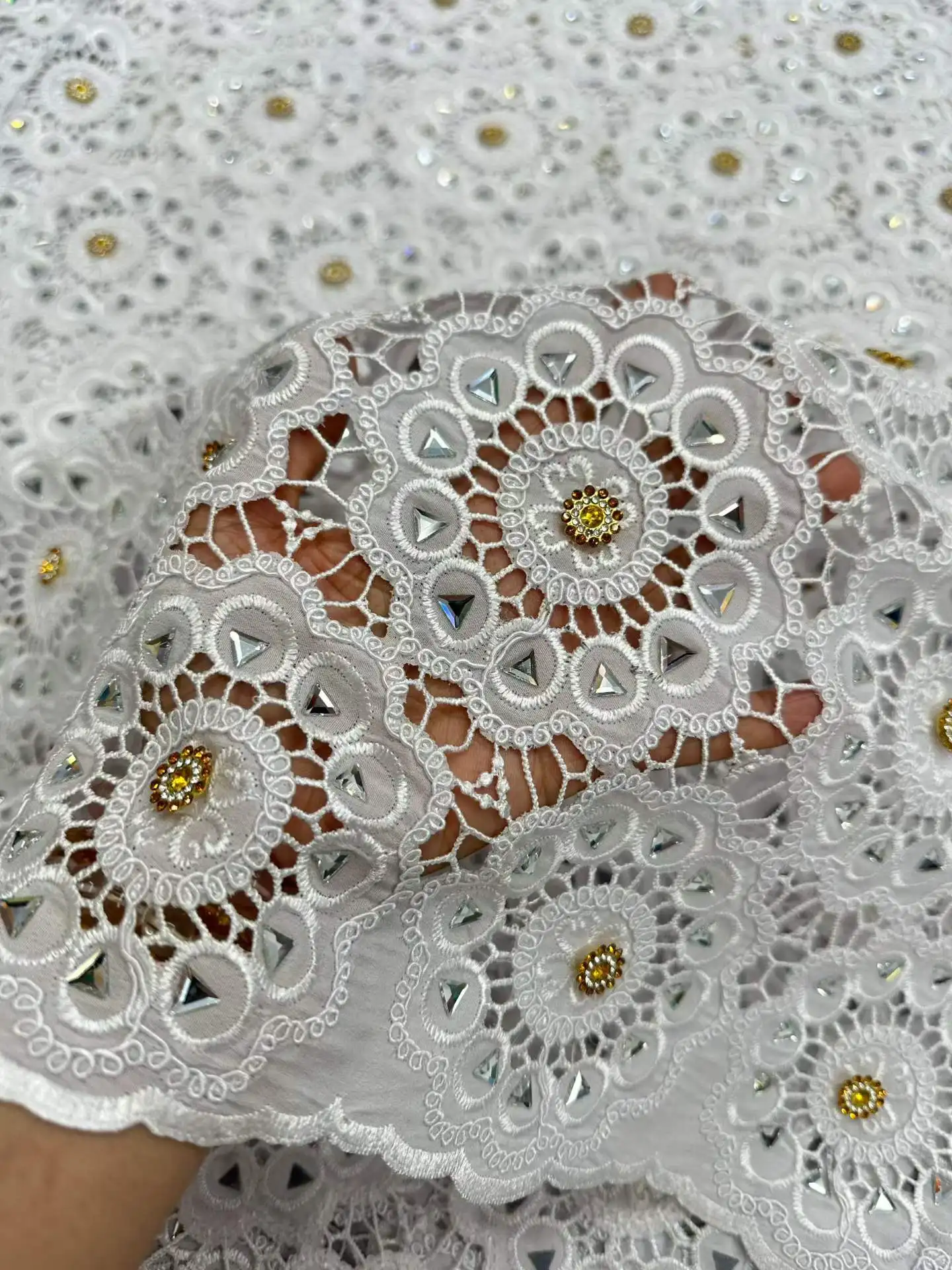 

2026 African Nigerian High Quality Embroidery Stones Lace Fabric Water Soluble Tulle Wedding Party Dress Guipure Sequins 5Yards