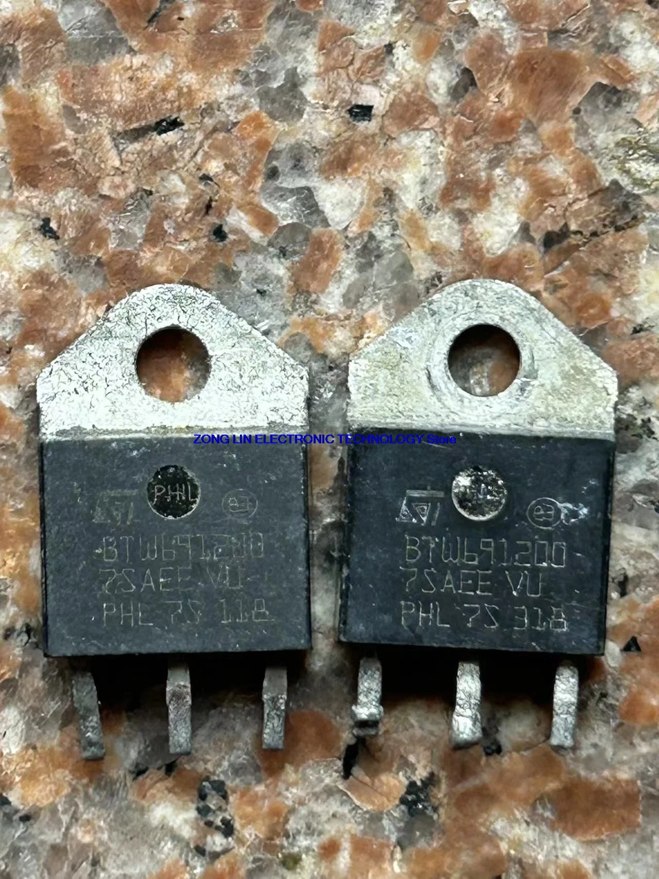 

Оригинальный импортный BTW69-1200 BTW 691200 Однонаправленный тиристор 69A1200V можно сразу выстрел 5 шт.-1 лот