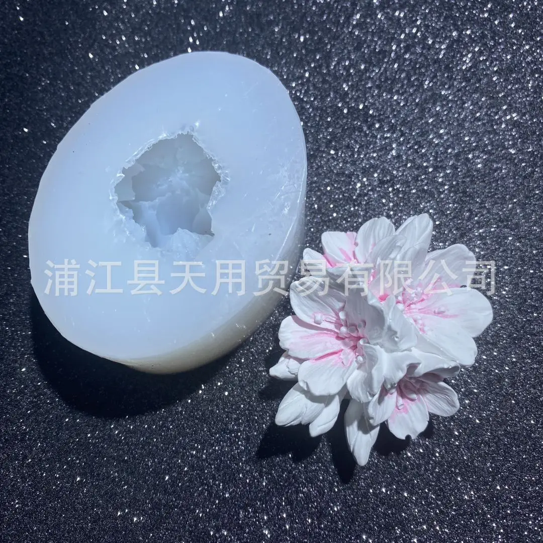 3D Three-Dimensional Rose Flower with Leaves Aromatherapy Gypsum Mold Fondant Car Clay Epoxy Mould Decoration 17-204