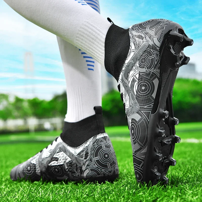 Hotsale Kelendőség mens Futball cleats Magas légnyomású levegő Boka Futball-labda cipők stv spikes kültéri Futball traing Cipőtisztító számára férfiak Nők Futball Gyermek cipők