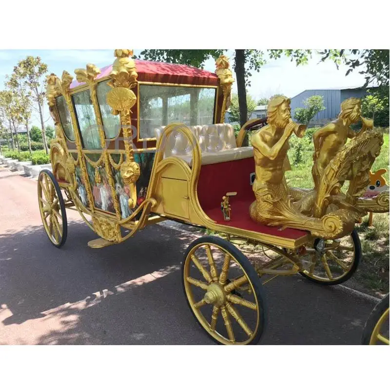 The gold state coach with electric power horse carriage