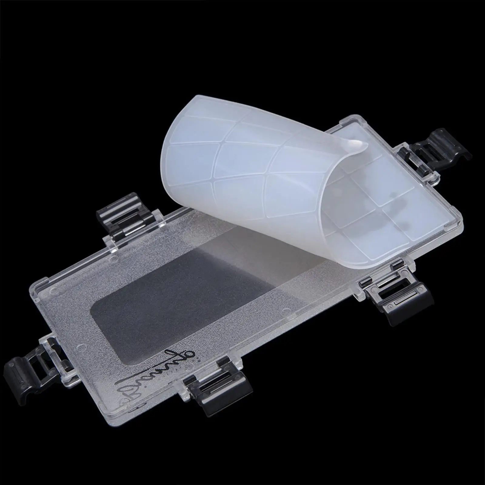 

Painting Palette Box with Lockable Lid Plastic Art Tray for Watercolor Acrylic Oil Paints for Studio Use
