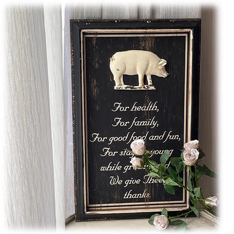 Charming Gratitude French Farmhouse Vintage Wall Hanging with Pig Relief Decoration