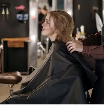 Černá kadeřnická pláštěnka pro muže a ženy, kadeřnická pláštěnka, pláštěnka na stříhání vlasů, zástěra na šamponování a barvení vlasů, nástroje a příslušenství 10 nejlepší prodej holičský plášť - №7