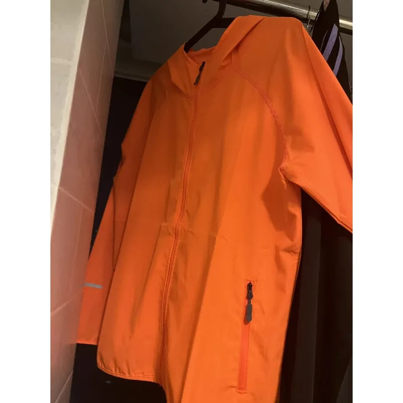

Running Sun Protection Clothing Sports Jacket Quick Drying UV Resistant Fluorescent Lightweight Long Sleeved Hooded Jacket