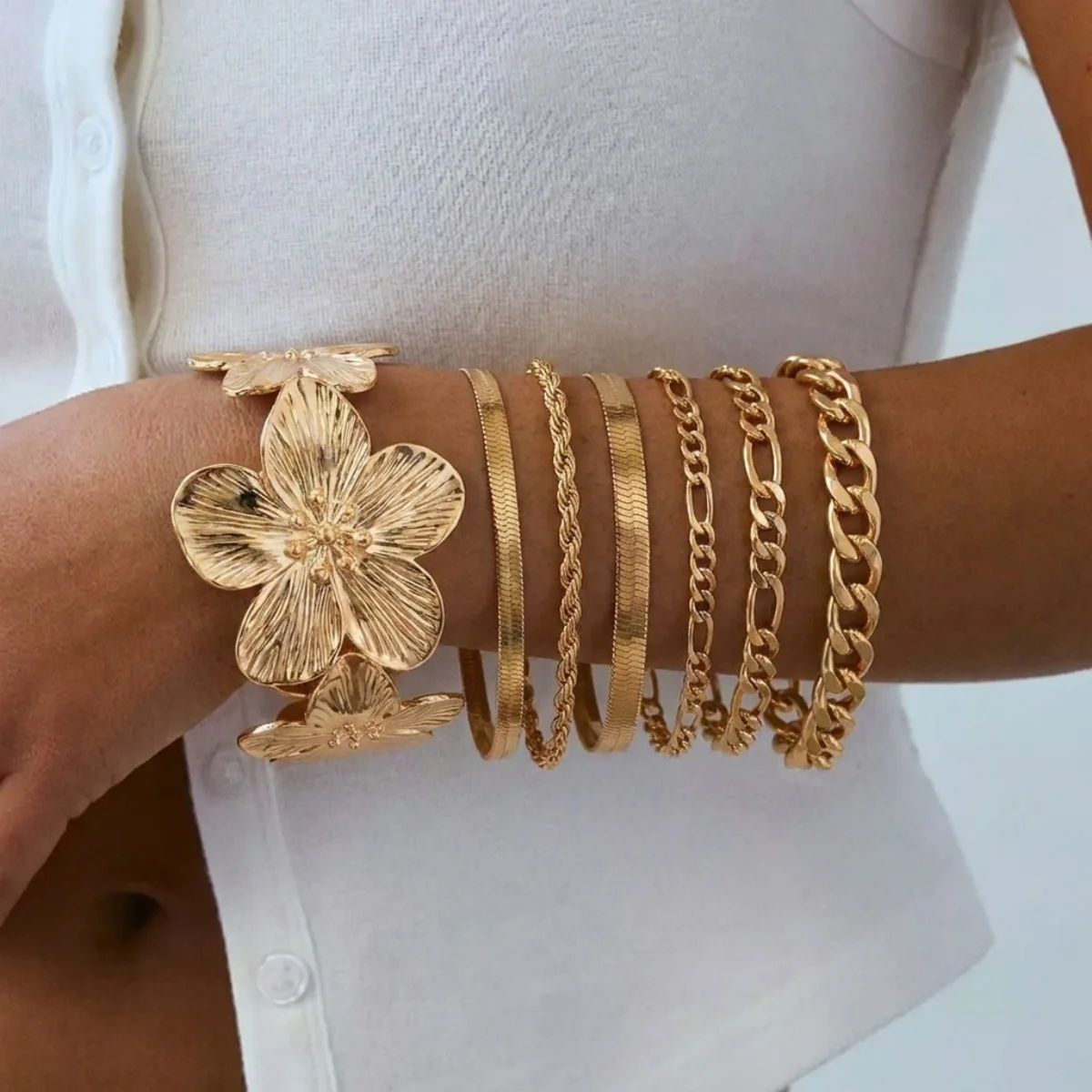 Minimalistische, strukturierte Metall-Blumen-Schlangenkette, stapelbare Armbänder für Damen und Herren, Punk-Figaro-Curb-Twist-Kettenarmreif, Party-Schmuck – Detail 22